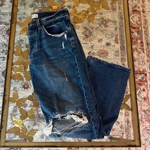 Abercrombie & Fitch Baggy Low Rise 4s/27